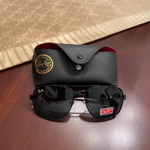 Ray Ban 3483 polarized gun metal sunglasses. Never been worn. - Picture 3 of 9